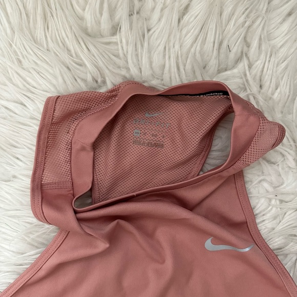 Nike and Fashion Nova Sports Top Bundle XS - Picture 3 of 4